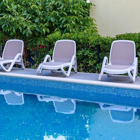 Seka Apartments With A Pool Kaštela Exterior foto